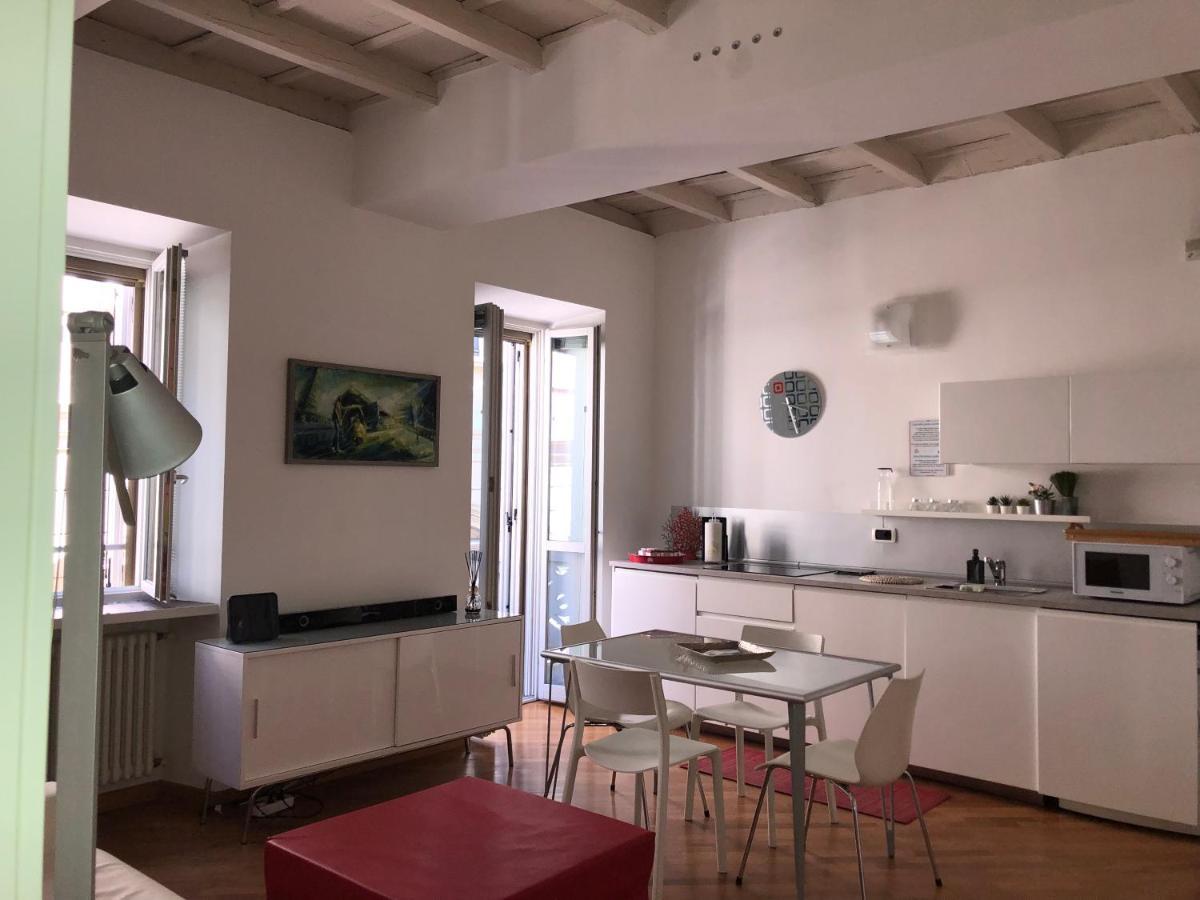 Emma Home Adiacente Alla Piazza Ducale Vigevano Exteriér fotografie