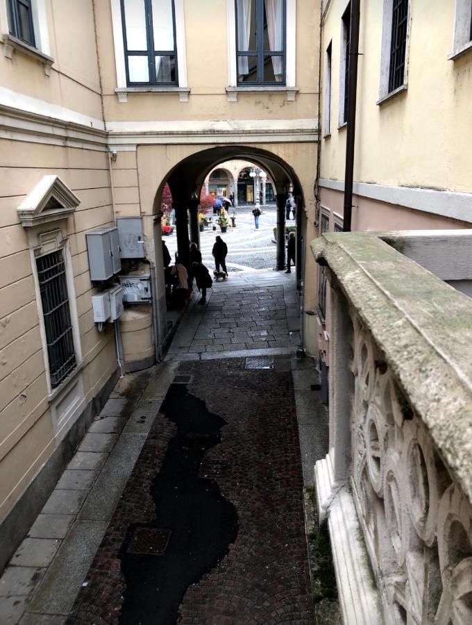 Emma Home Adiacente Alla Piazza Ducale Vigevano Exteriér fotografie